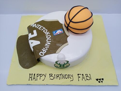 Basket Ball Jeresey Cake 4 Basket Ball Jeresey Cake - Image 2